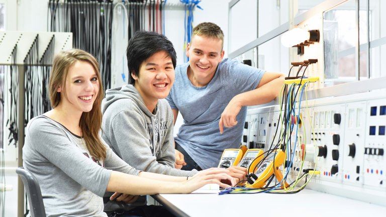 junge leute ausbildung